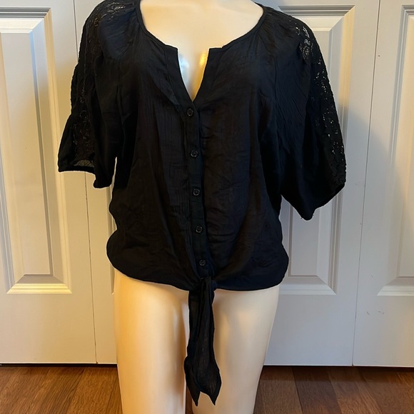 Heart Soul Black Blouse Shirt Size Women's Large - Picture 1 of 9